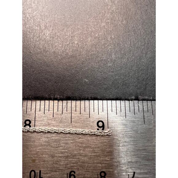 NEW 14k white gold 18 inch cable chain .45 grams - Picture 8 of 9